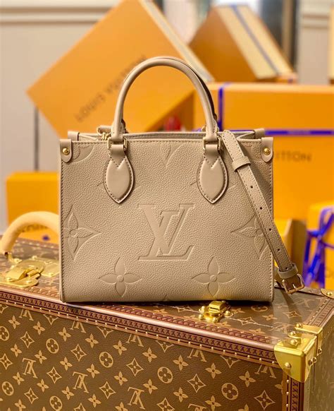 lv onthego mini|OnTheGo MM Monogram .